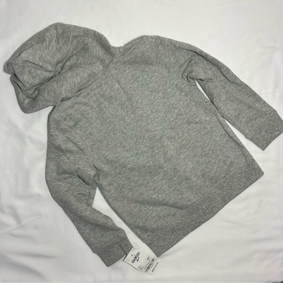 Oshkosh heritage hoodie with zip-front closure, pop neck tape, and kanga pockets - Picture 3 of 9